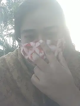 momo loves online show from 01/12/26, 10:00