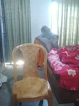 Snapshot of momo_loves chatting on 02/08/26, 06:00 momo loves online show from 02/08/26, 06:00