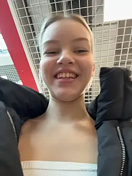 AshleyMur online show from 03/12/26, 06:50