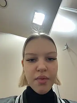 AshleyMur online show from 04/14/26, 06:29