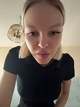 AshleyMur online show from 05/11/26, 06:04