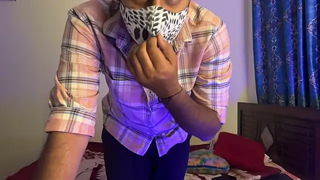 Ruthless guyy online show from 04/22/26, 07:42