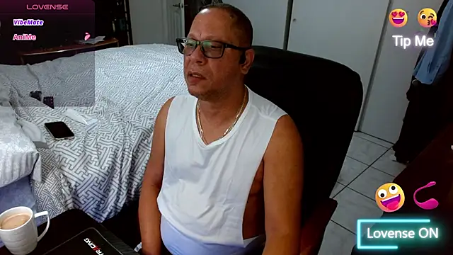 Daddy 1970 online show from 03/24/26, 01:33