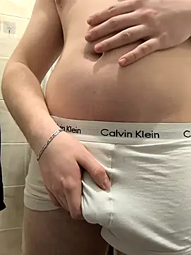 Slut18y online show from 01/06/26, 12:03