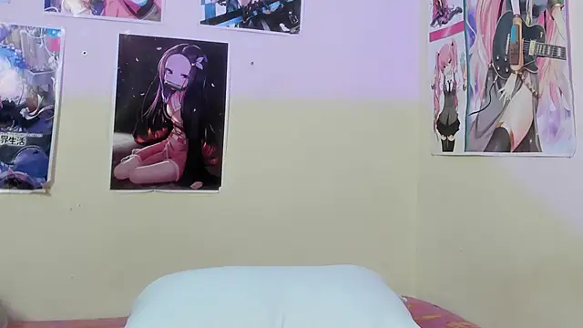 abril onnel online show from 11/07/25, 07:18