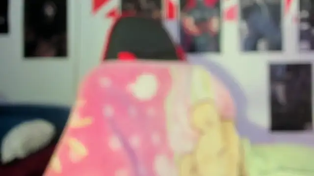 abril onnel online show from 04/07/26, 08:10