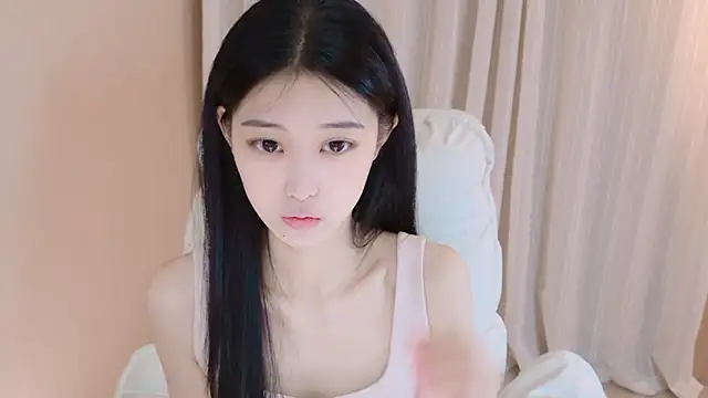 iiiiiiiiiu online show from 04/13/26, 04:05