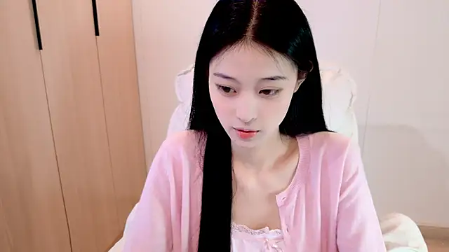 iiiiiiiiiu online show from 02/05/26, 07:26