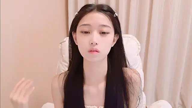 iiiiiiiiiu online show from 04/14/26, 02:27