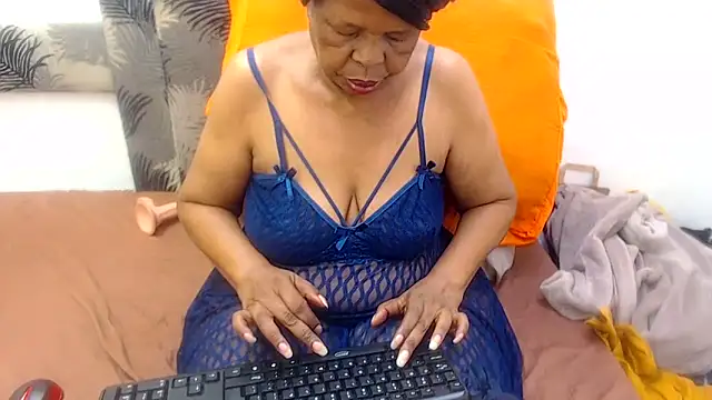 SEXY MATURExx online show from 03/20/26, 07:37