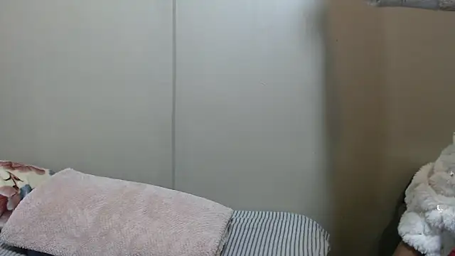 ExtraDoll online show from 05/06/26, 06:06