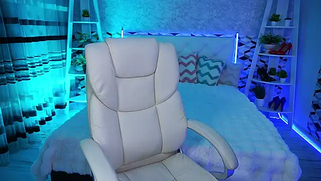 CrystalVibe online show from 05/12/26, 05:59