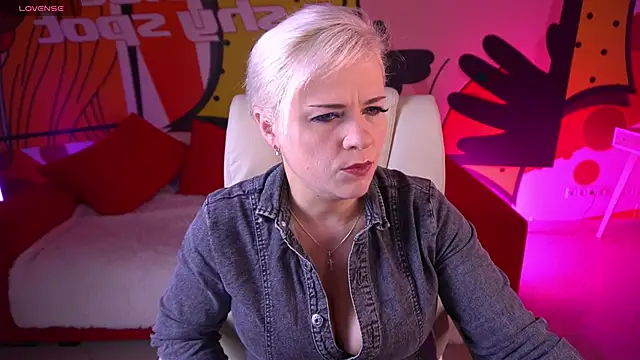 CrystalVibe online show from 03/29/26, 05:42