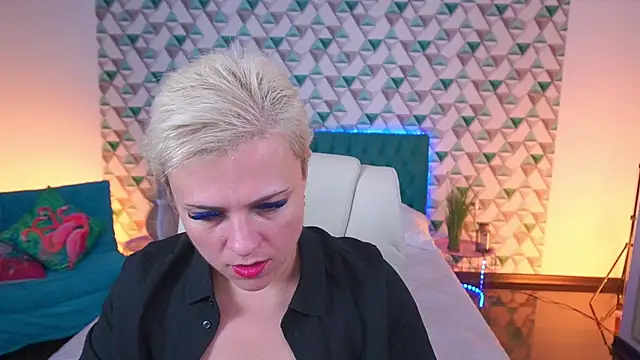 CrystalVibe online show from 06/14/26, 06:36