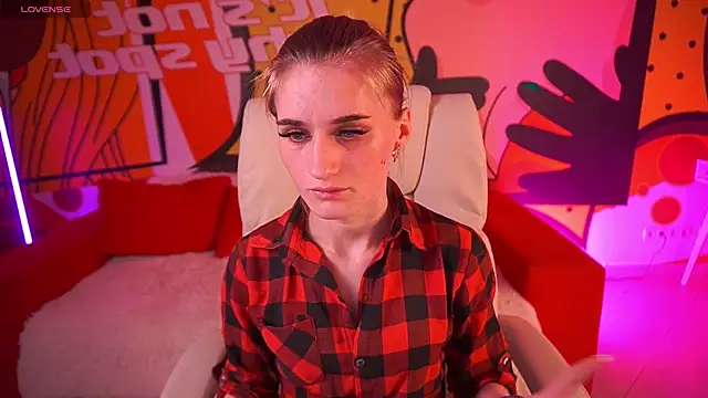 DiamondNina online show from 03/24/26, 07:58