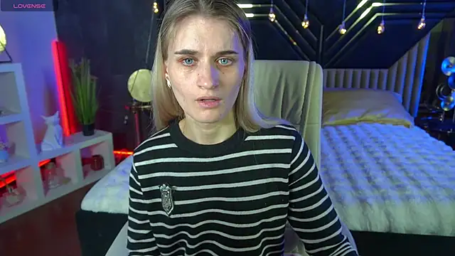 DiamondNina online show from 03/23/26, 09:03