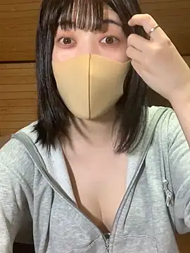 minami room online show from 04/19/26, 10:16