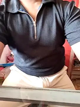 RaiStarrrr0-9 online show from 01/09/26, 04:41