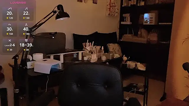 Xiaojuzi- online show from 04/15/26, 01:48