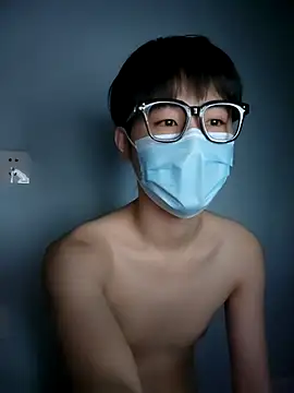 tinKKKKKKL online show from 02/11/26, 03:45