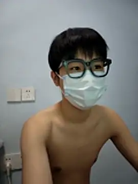 tinKKKKKKL online show from 02/18/26, 09:06