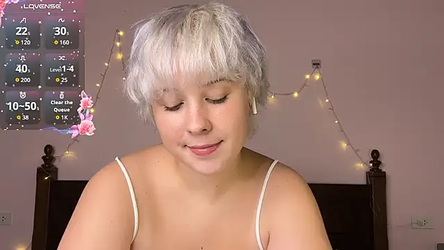 EvaSuunny online show from 02/15/26, 05:01