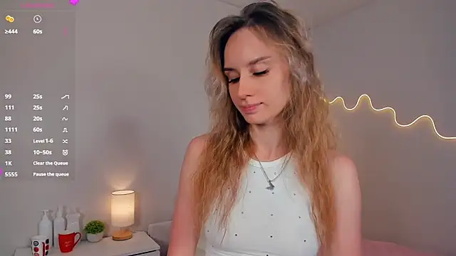 Kirawithvibe online show from 06/10/26, 01:29