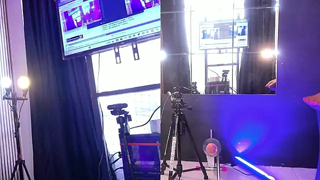 Hiddenhotcake online show from 02/23/26, 08:20