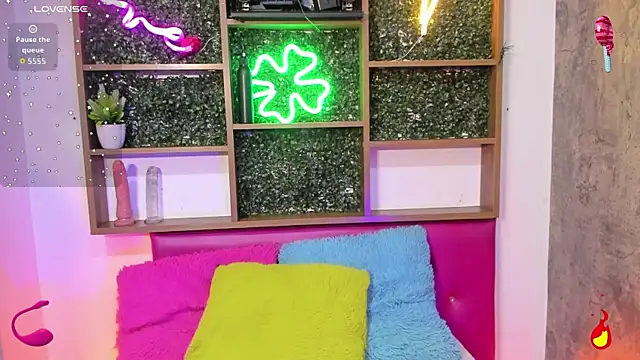 Hiddenhotcake online show from 01/05/26, 08:01