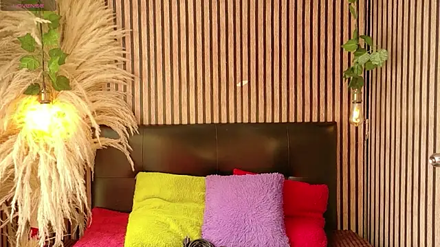 Hiddenhotcake online show from 03/31/26, 07:27