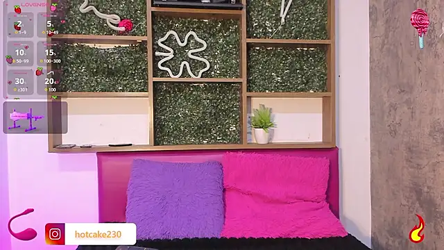 Hiddenhotcake online show from 02/09/26, 07:23