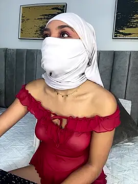 Snapshot of _Tariq chatting on 01/15/26, 11:57 Tariq online show from 01/15/26, 11:57