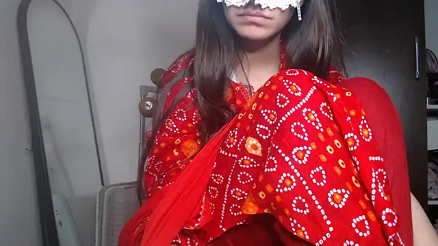 Hottie heer online show from 03/06/26, 05:30