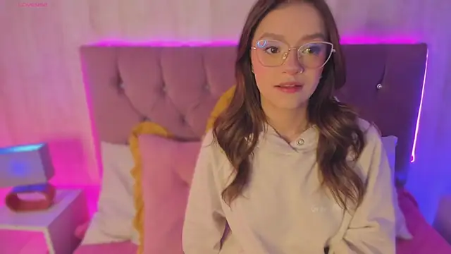 alyy cut3 online show from 02/10/26, 01:21