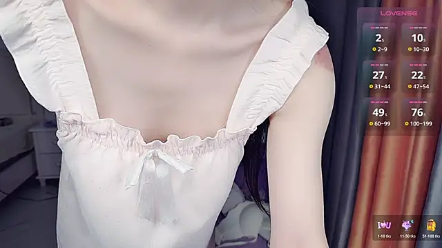 NolanMia online show from 05/10/26, 01:53