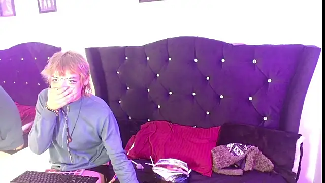 Neko ne69 online show from 04/14/26, 01:27