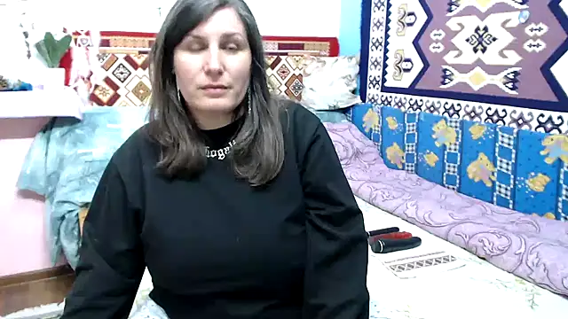 Adelinemilf online show from 03/12/26, 01:04