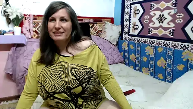 Adelinemilf online show from 05/08/26, 07:34
