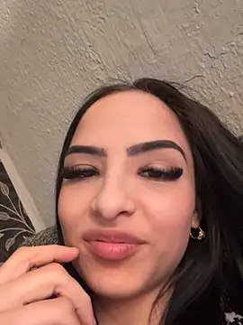 Evelin199 online show from 04/08/26, 03:02