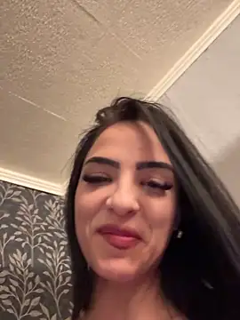 Evelin199 online show from 04/15/26, 07:58