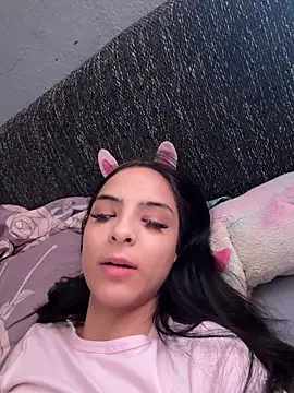 Evelin199 online show from 04/05/26, 10:44