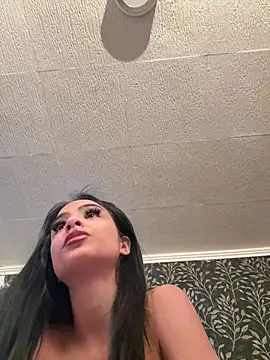 Evelin199 online show from 05/13/26, 06:59