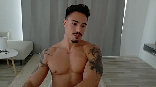 Master Lukas online show from 05/11/26, 02:45