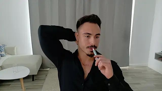 Master Lukas online show from 05/04/26, 12:30