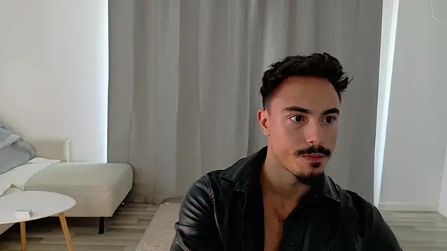 Master Lukas online show from 07/15/26, 12:12