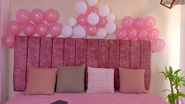 Mayleeth online show from 03/18/26, 02:41