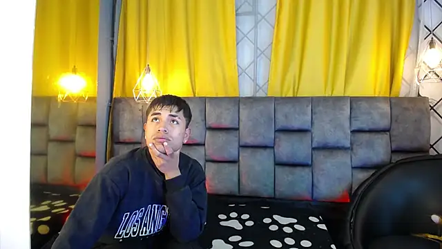 Maik Russo online show from 03/28/26, 11:00