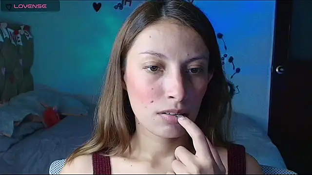 Snapshot of Sweet_moon_v_ chatting on 02/22/26, 12:02 Sweet moon v online show from 02/22/26, 12:02