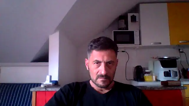 Snapshot of colosone chatting on 05/12/26, 12:44 colosone online show from 05/12/26, 12:44