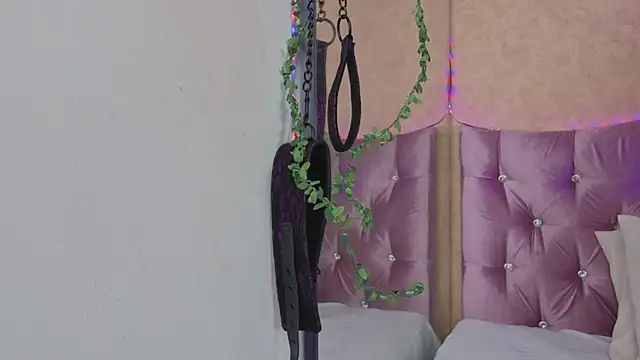 Missy 22  online show from 03/18/26, 01:57